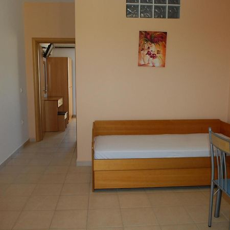 Barbie Hotel Apartments Jalisos Zewnętrze zdjęcie