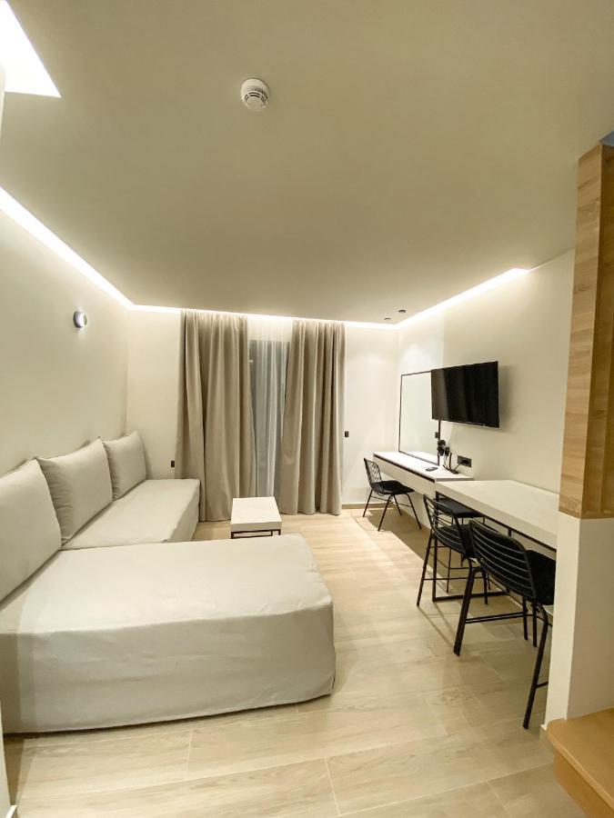 Barbie Hotel Apartments Jalisos Zewnętrze zdjęcie