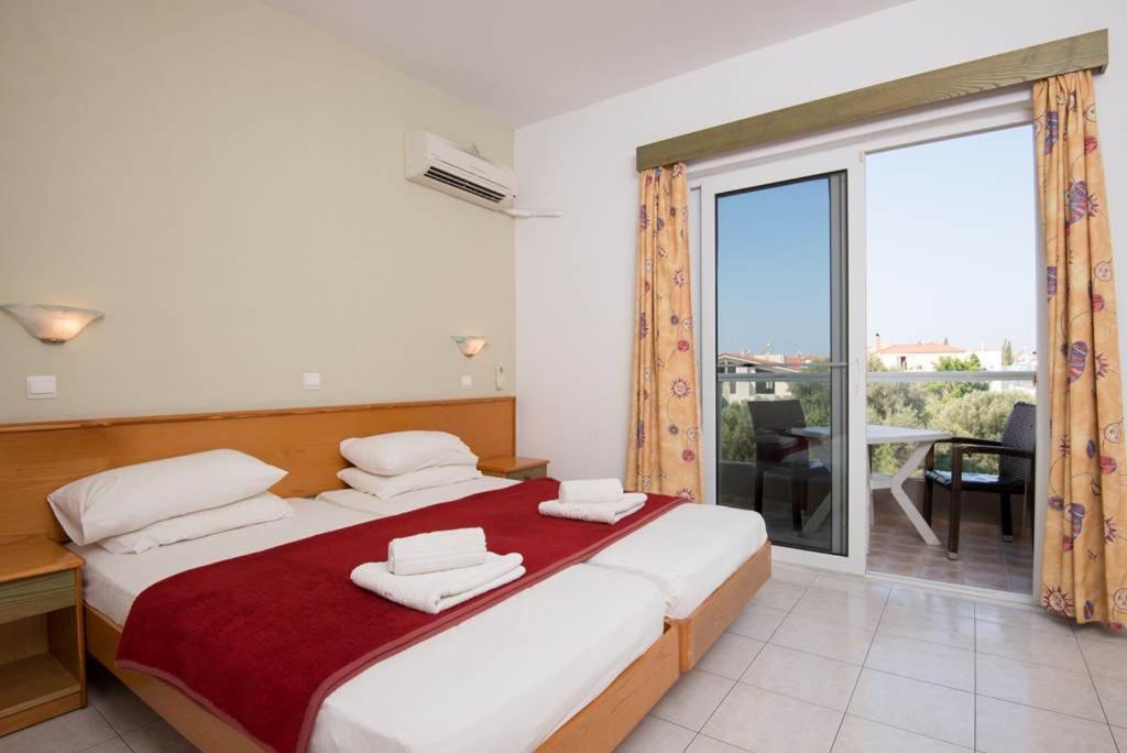 Barbie Hotel Apartments Jalisos Zewnętrze zdjęcie