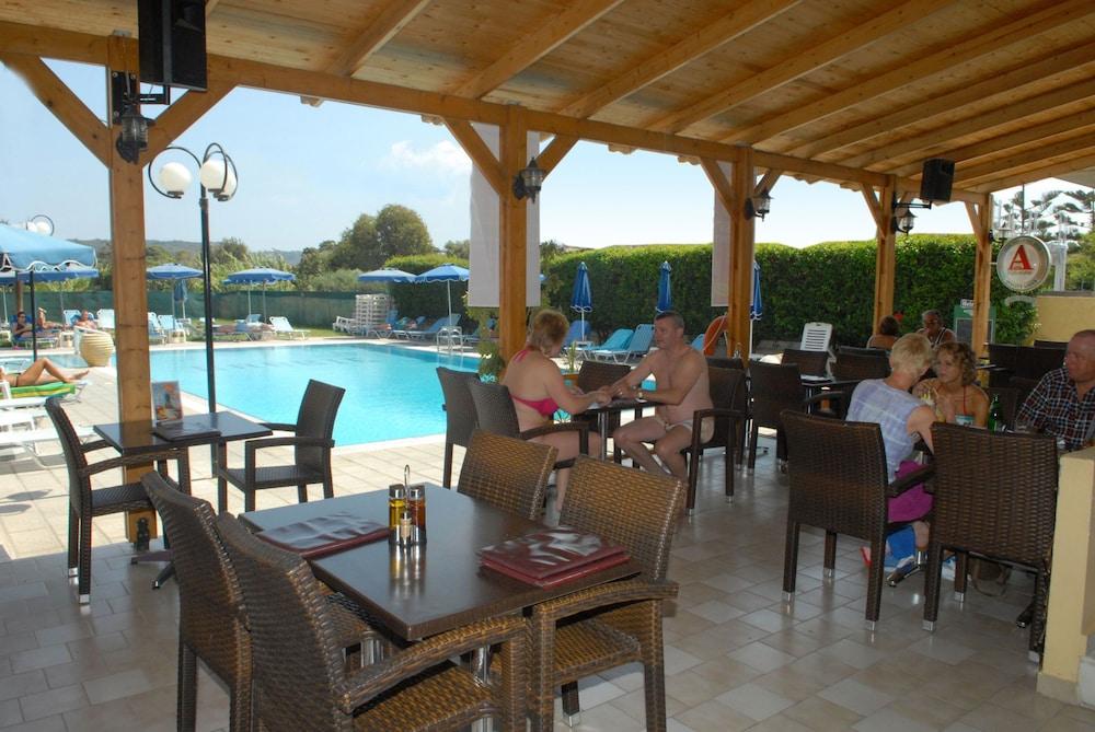 Barbie Hotel Apartments Jalisos Zewnętrze zdjęcie