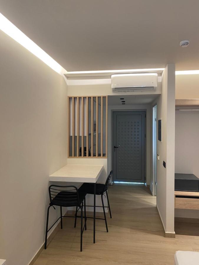 Barbie Hotel Apartments Jalisos Zewnętrze zdjęcie