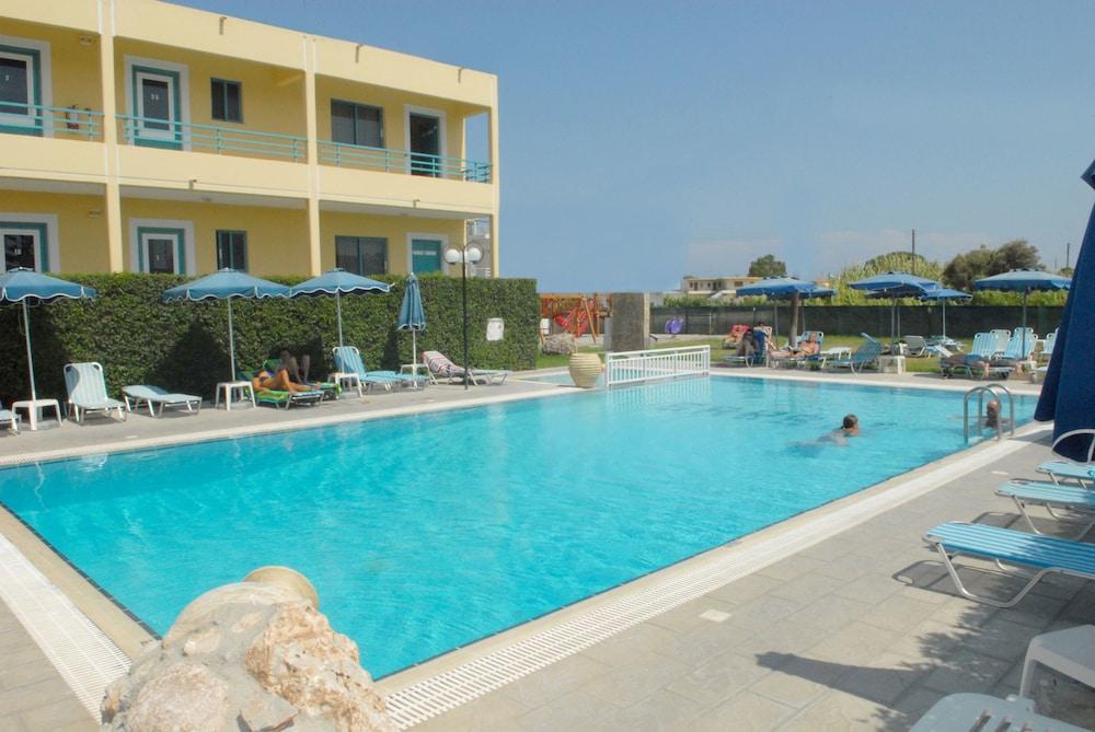 Barbie Hotel Apartments Jalisos Zewnętrze zdjęcie