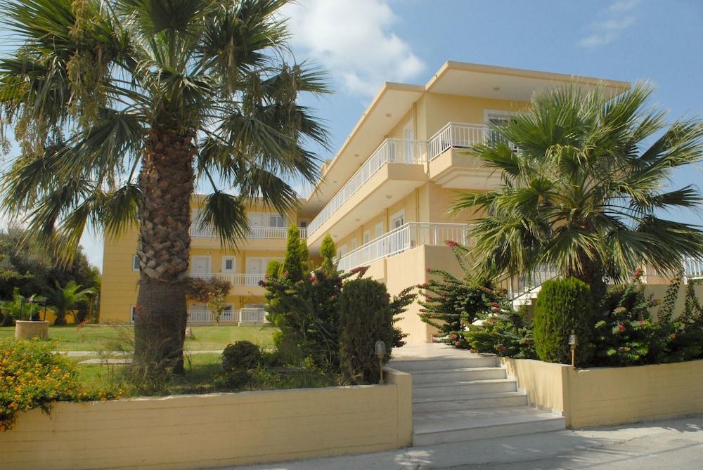 Barbie Hotel Apartments Jalisos Zewnętrze zdjęcie